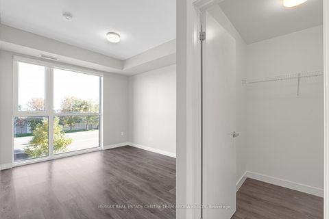 Photo 27 at 212 - 168 Sabina Drive, GO Glenorchy, Oakville