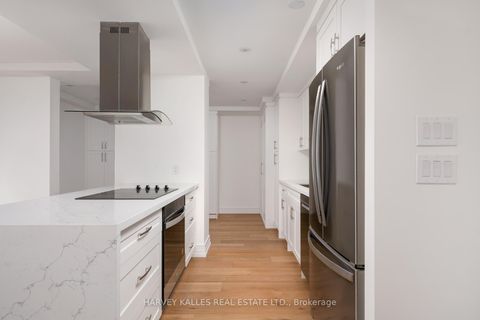 Photo 6 at 1111 - 3000 Bathurst Street, Lawrence, Toronto