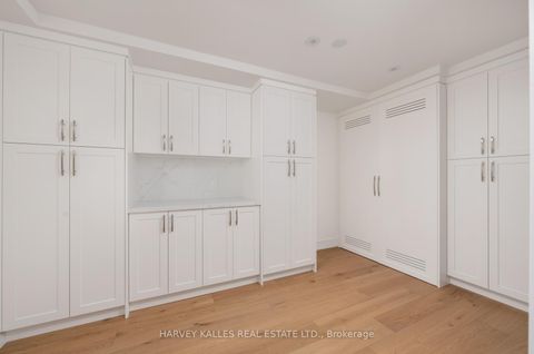 Photo 7 at 1111 - 3000 Bathurst Street, Lawrence, Toronto