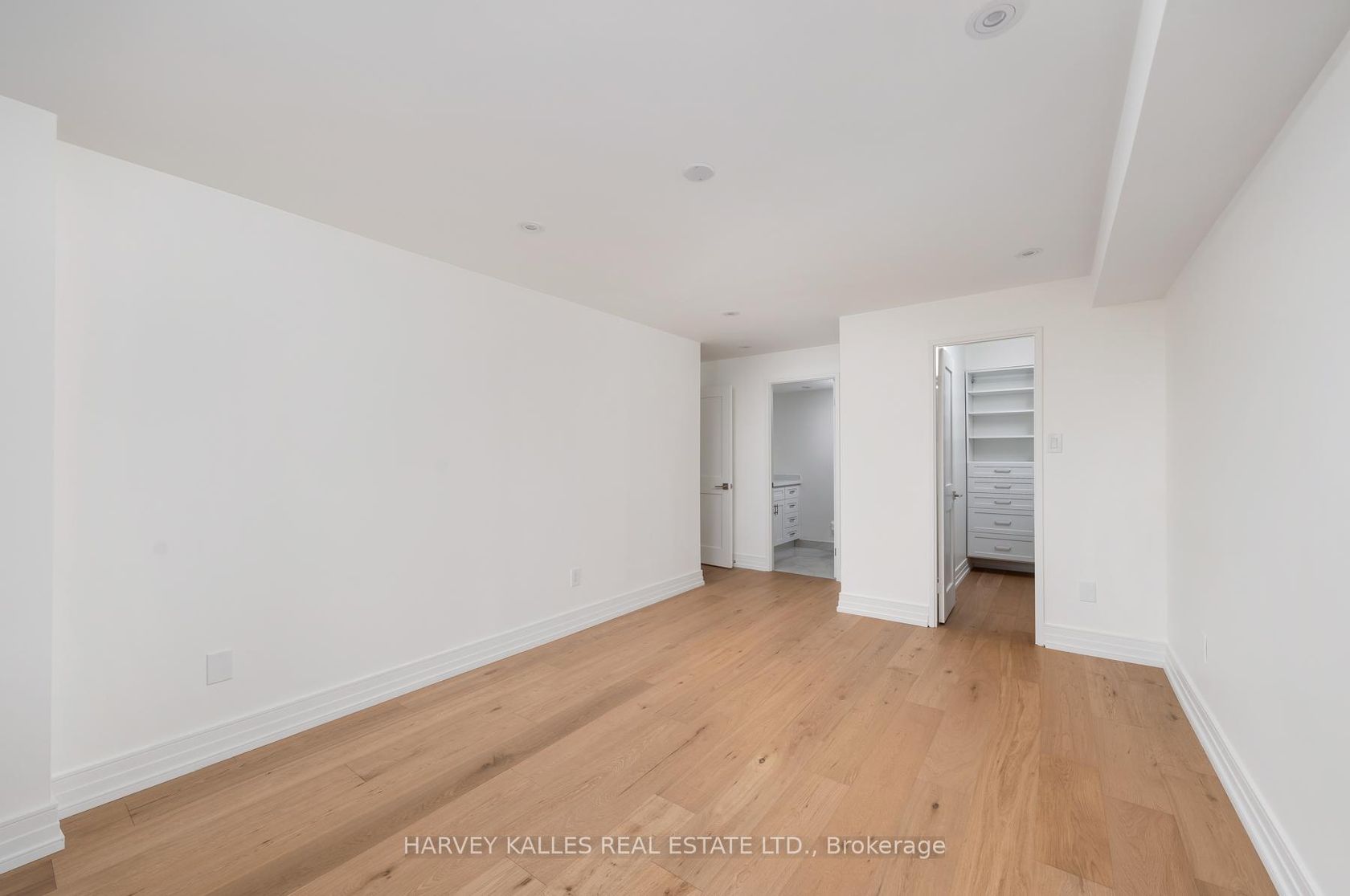 Photo 17 at 1111 - 3000 Bathurst Street, Lawrence, Toronto Photo 17 at 1111 - 3000 Bathurst Street, Lawrence, Toronto