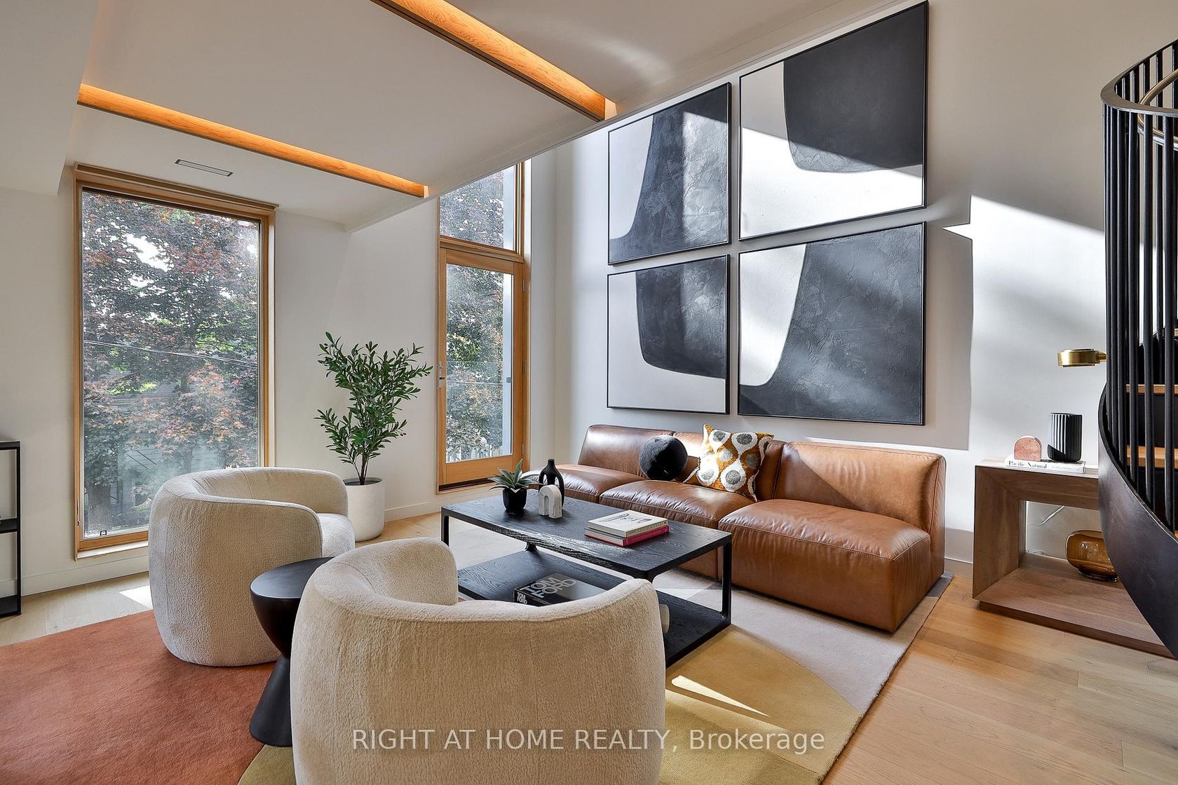 PH 7 - 225 Brunswick Avenue, University, Toronto by Loree Meneguzzi Real Estate PH 7 - 225 Brunswick Avenue, University, Toronto