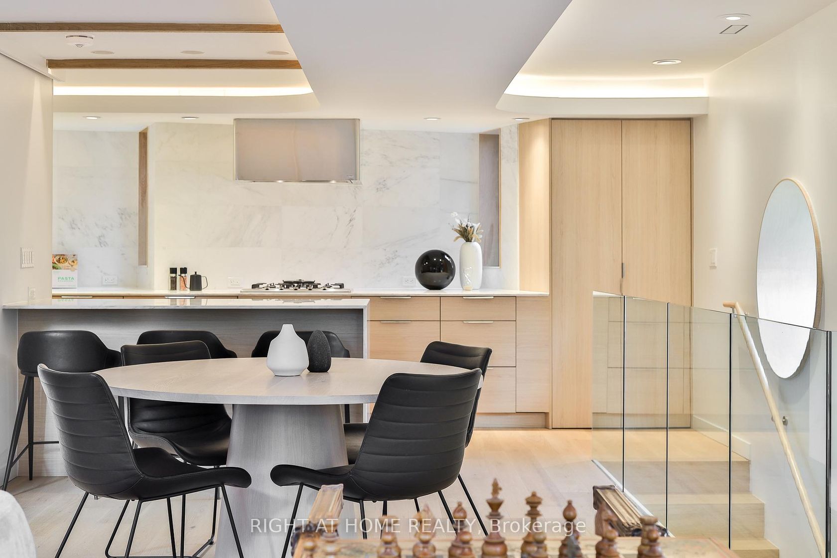 Photo 7 at PH 7 - 225 Brunswick Avenue, University, Toronto Photo 7 at PH 7 - 225 Brunswick Avenue, University, Toronto