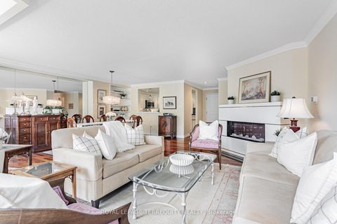 Photo 10 at 605 - 225 Davenport Road, Annex, Toronto