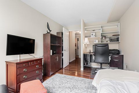 Photo 17 at 605 - 225 Davenport Road, Annex, Toronto