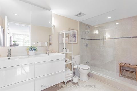 Photo 23 at 605 - 225 Davenport Road, Annex, Toronto