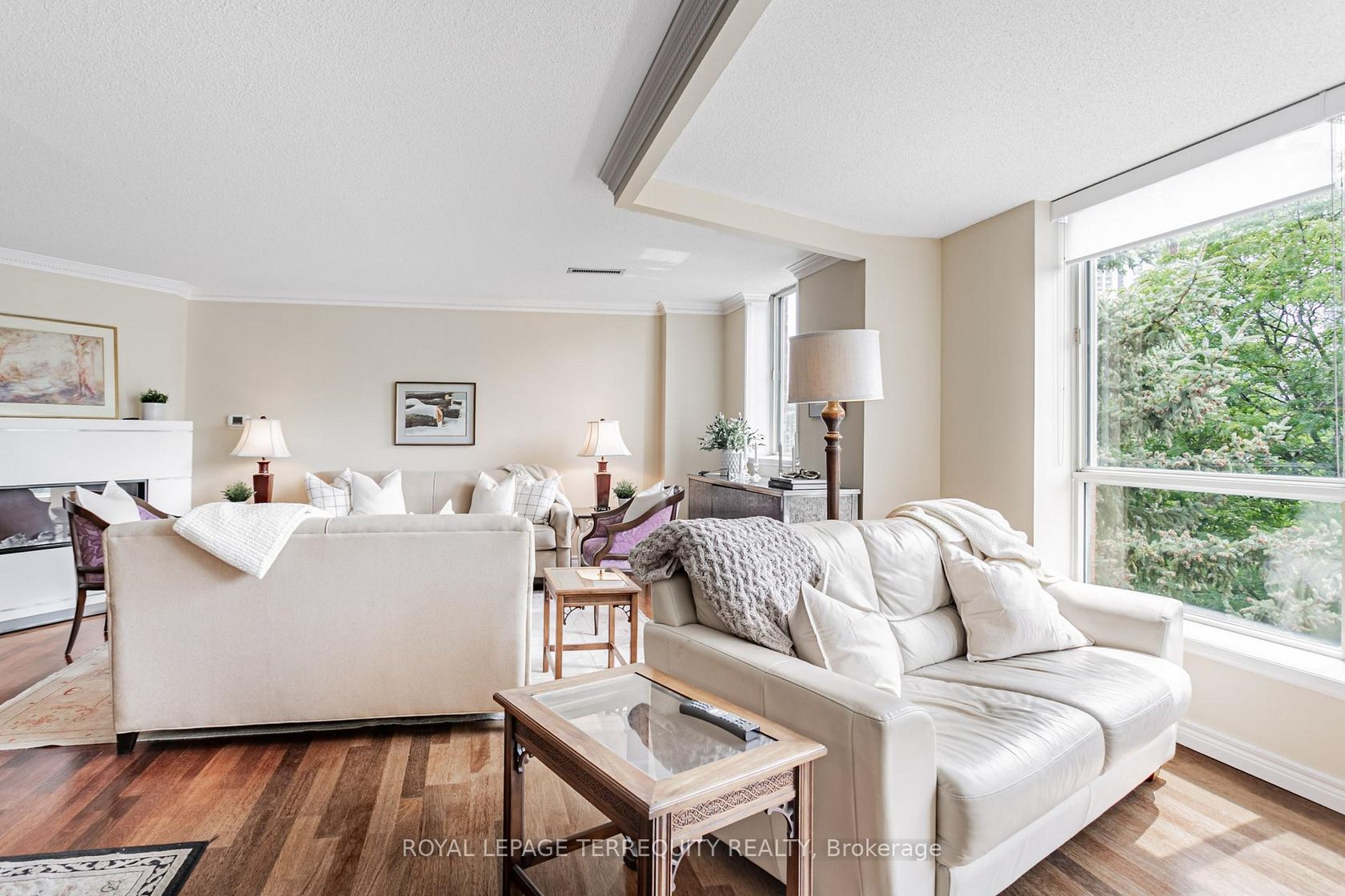 Photo 15 at 605 - 225 Davenport Road, Annex, Toronto Photo 15 at 605 - 225 Davenport Road, Annex, Toronto