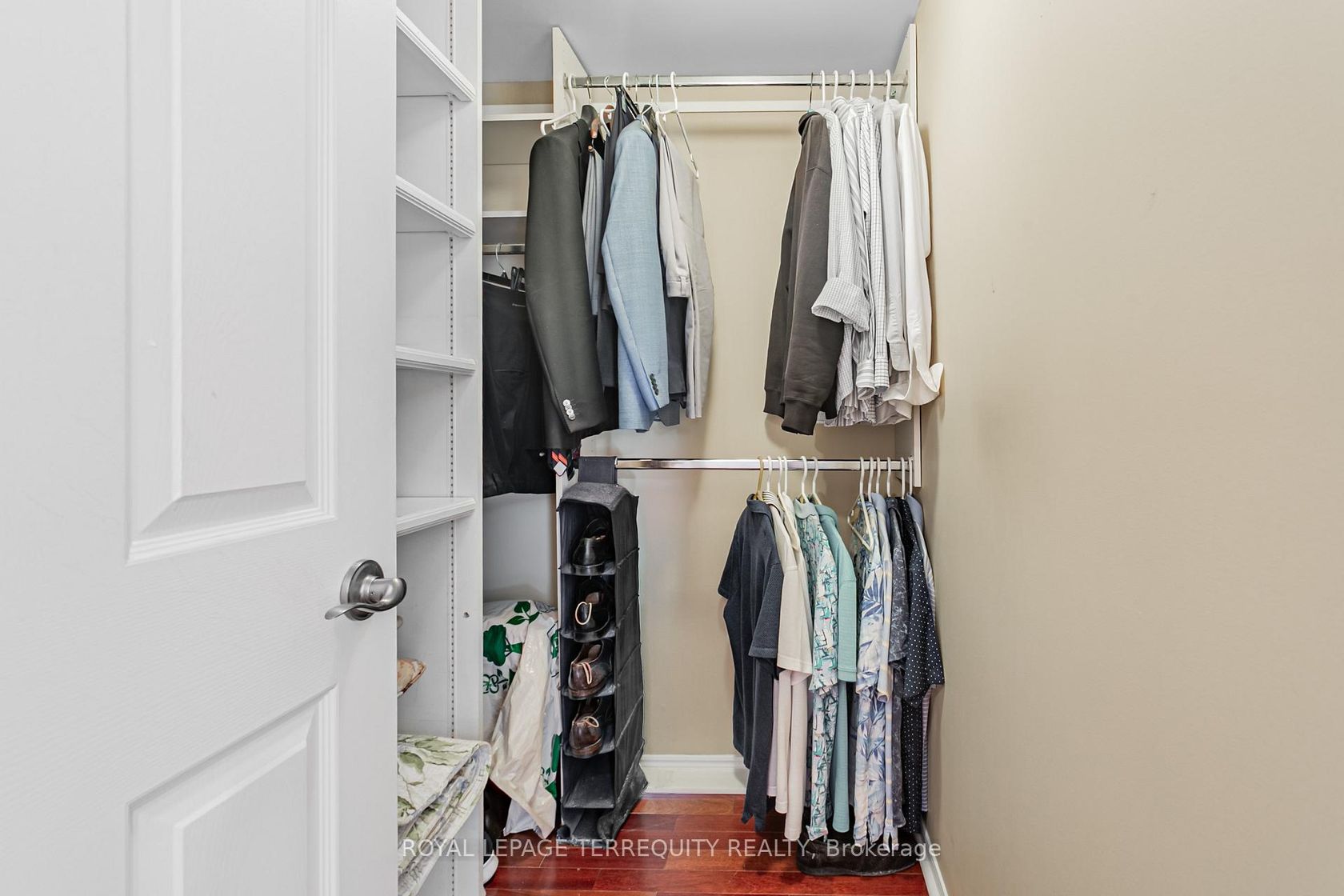 Photo 24 at 605 - 225 Davenport Road, Annex, Toronto Photo 24 at 605 - 225 Davenport Road, Annex, Toronto