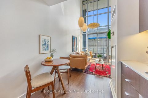 Photo 7 at 329 - 5 Hanna Avenue, Niagara, Toronto