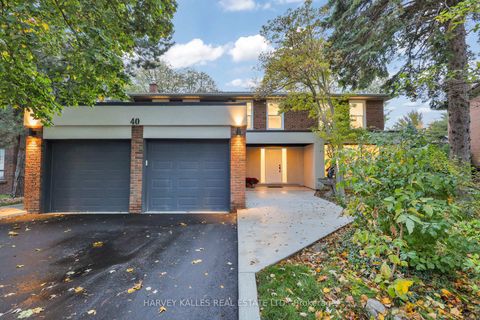 Photo 1 at 40 Rondeau Drive, Hillcrest Village, Toronto