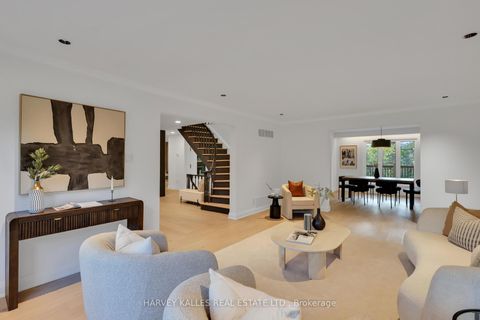 Photo 7 at 40 Rondeau Drive, Hillcrest Village, Toronto