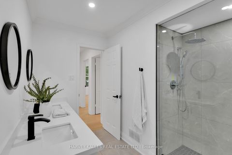 Photo 37 at 40 Rondeau Drive, Hillcrest Village, Toronto