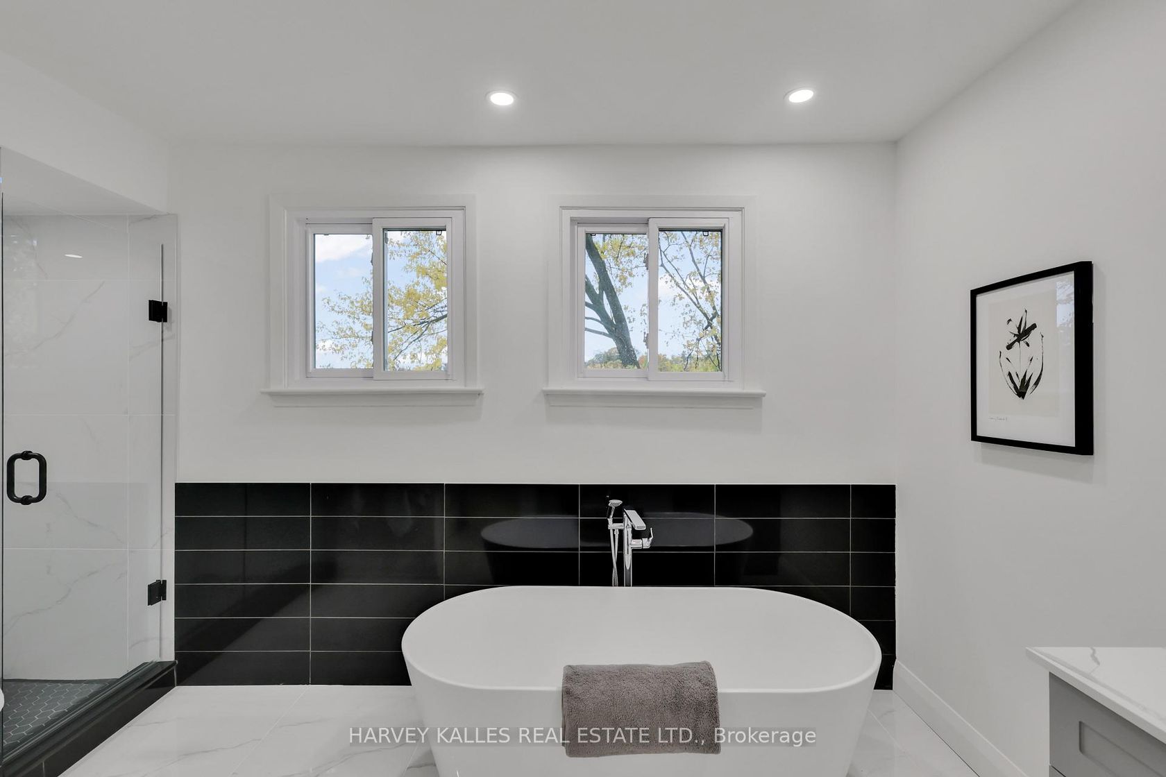 Photo 31 at 40 Rondeau Drive, Hillcrest Village, Toronto Photo 31 at 40 Rondeau Drive, Hillcrest Village, Toronto