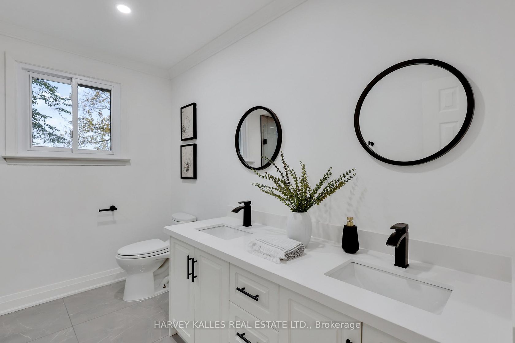 Photo 36 at 40 Rondeau Drive, Hillcrest Village, Toronto Photo 36 at 40 Rondeau Drive, Hillcrest Village, Toronto