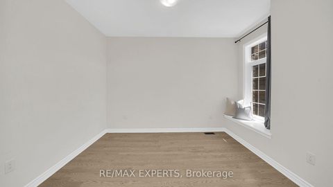 Photo 10 at 24A Tatton Court, King City, King