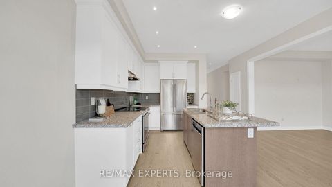 Photo 16 at 24A Tatton Court, King City, King