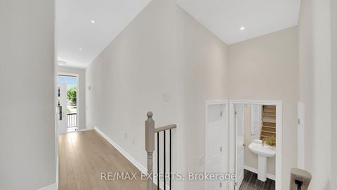 Photo 19 at 24A Tatton Court, King City, King