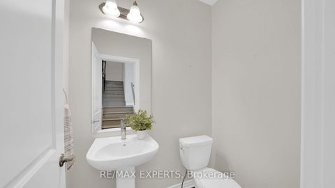 Photo 20 at 24A Tatton Court, King City, King