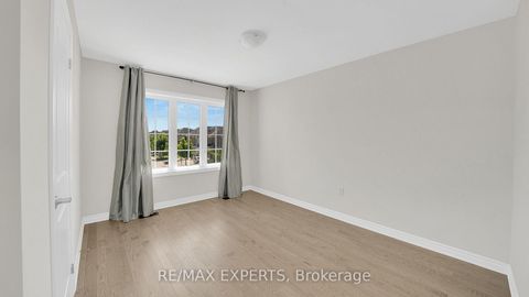 Photo 33 at 24A Tatton Court, King City, King