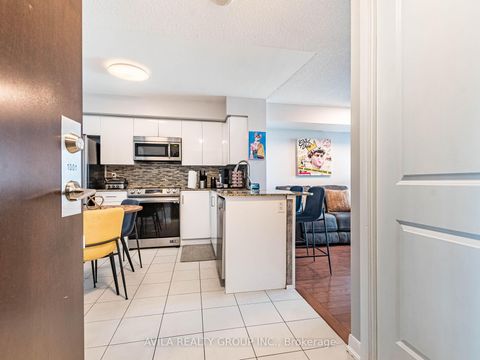 Photo 7 at 1001 - 215 Sherway Gardens Road E, City Centre West, Toronto