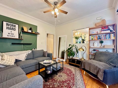 Photo 2 at 221 Albany Avenue, Annex, Toronto