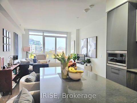 Photo 4 at 705 - 151 Avenue Road, Annex, Toronto