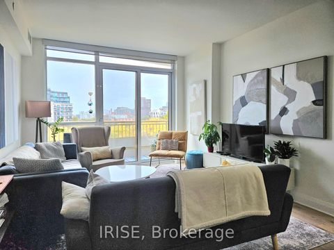 Photo 7 at 705 - 151 Avenue Road, Annex, Toronto