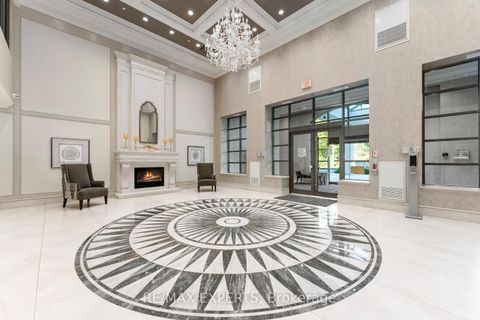 Photo 1 at 317 - 9909 Pine Valley Drive, Vellore Village, Vaughan