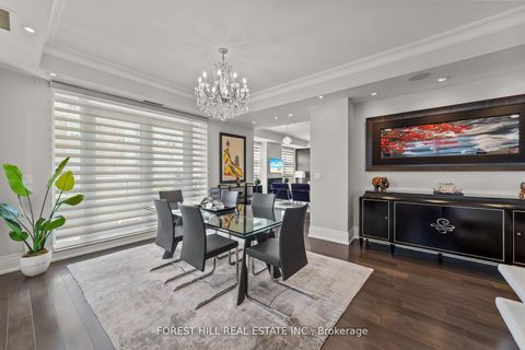 Photo 5 at 1001 - 68 Yorkville Avenue, Annex, Toronto