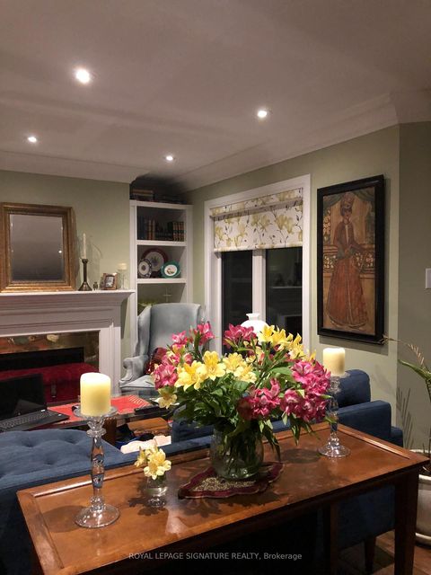 Photo 8 at 30 Chiswell Crescent, Willowdale East, Toronto