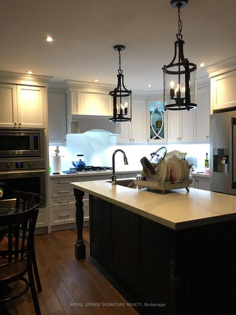 Photo 12 at 30 Chiswell Crescent, Willowdale East, Toronto