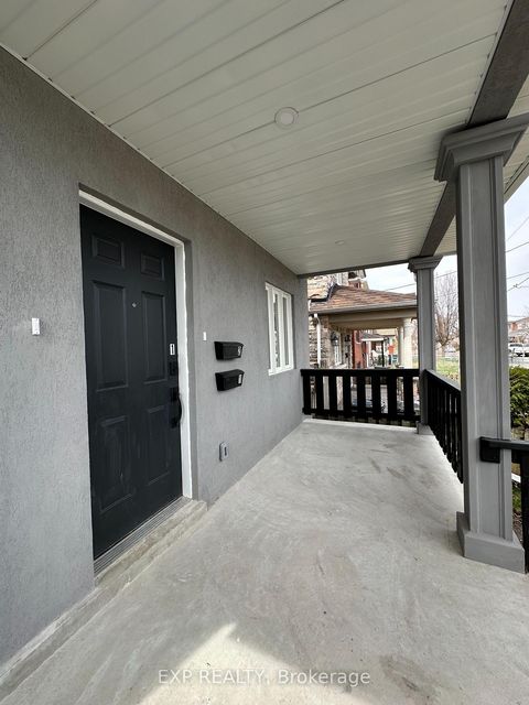 Photo 2 at 6 Lapp Street, Smythe, Toronto