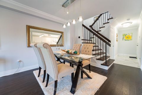 Photo 2 at 8 Greenbelt Crescent, North Richvale, Richmond Hill