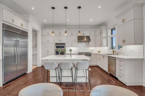 Photo 21 at 60 Cairns Gate, King City, King