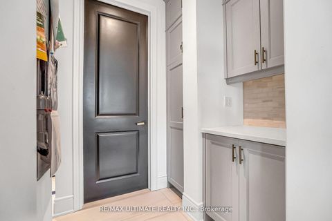 Photo 22 at 60 Cairns Gate, King City, King