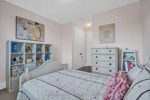 Photo 35 at 60 Cairns Gate, King City, King