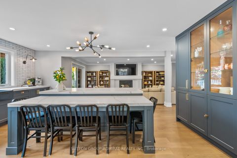 Photo 22 at 18 Tannery Court, Mill Pond, Richmond Hill