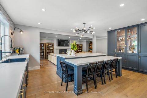 Photo 25 at 18 Tannery Court, Mill Pond, Richmond Hill