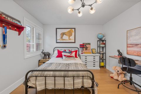 Photo 41 at 18 Tannery Court, Mill Pond, Richmond Hill