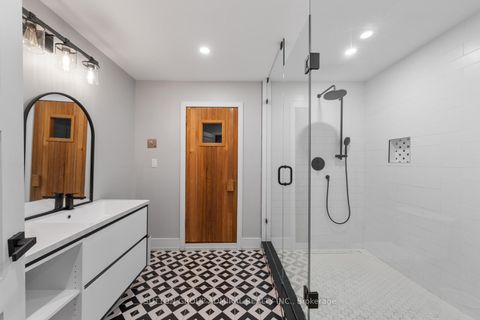 Photo 46 at 18 Tannery Court, Mill Pond, Richmond Hill