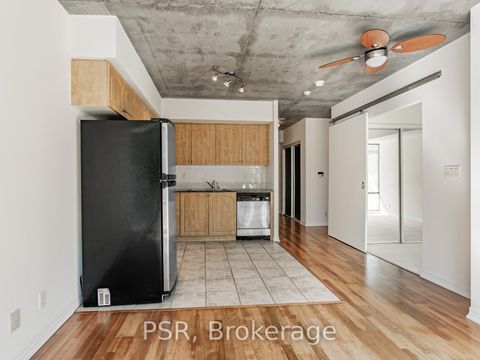 Photo 7 at 202 - 22 Wellesley Street E, Yonge Corridor, Toronto