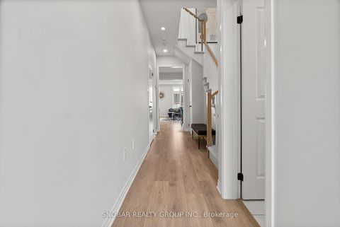 Photo 12 at 95 Shepherd Drive, Painswick South, Barrie