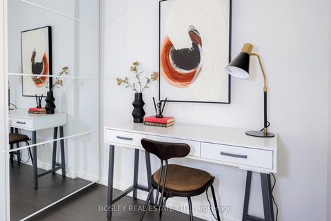 Photo 14 at 932 - 8 Hillsdale Avenue E, Mount Pleasant West, Toronto