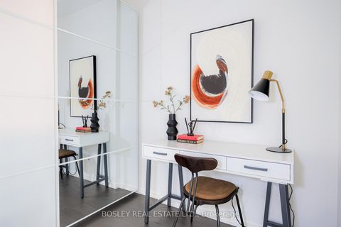 Photo 15 at 932 - 8 Hillsdale Avenue E, Mount Pleasant West, Toronto