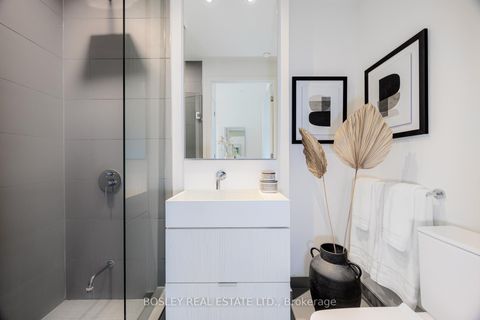 Photo 18 at 932 - 8 Hillsdale Avenue E, Mount Pleasant West, Toronto