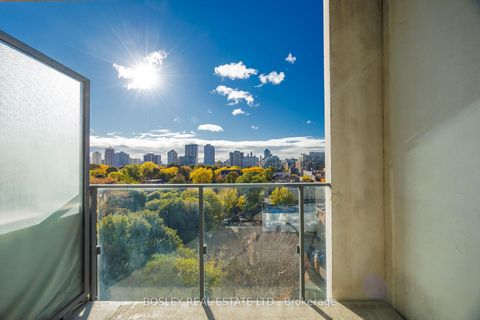 Photo 20 at 932 - 8 Hillsdale Avenue E, Mount Pleasant West, Toronto