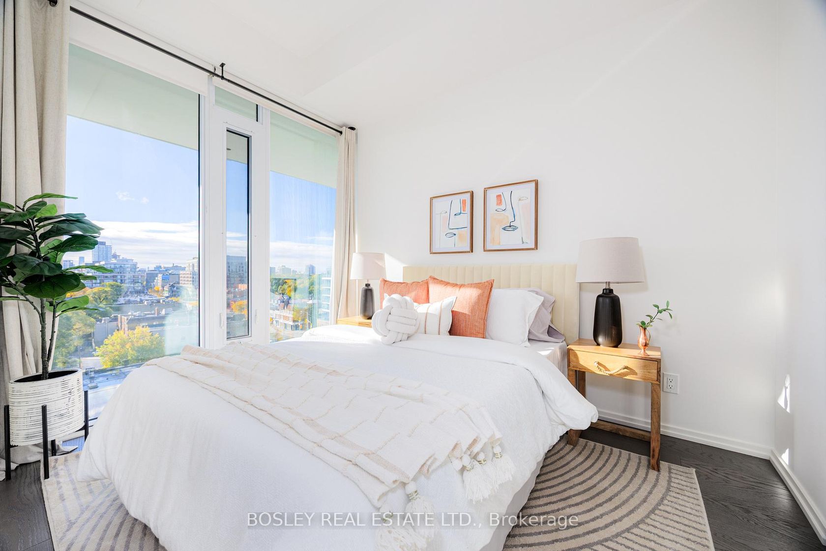 Photo 6 at 932 - 8 Hillsdale Avenue E, Mount Pleasant West, Toronto Photo 6 at 932 - 8 Hillsdale Avenue E, Mount Pleasant West, Toronto