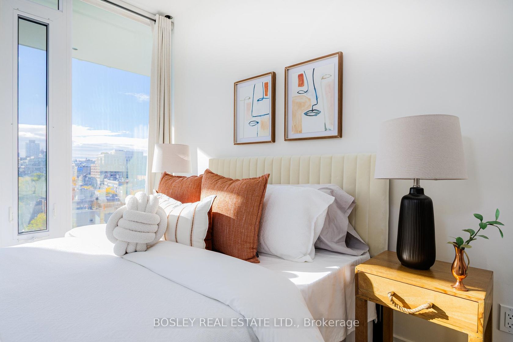 Photo 9 at 932 - 8 Hillsdale Avenue E, Mount Pleasant West, Toronto Photo 9 at 932 - 8 Hillsdale Avenue E, Mount Pleasant West, Toronto