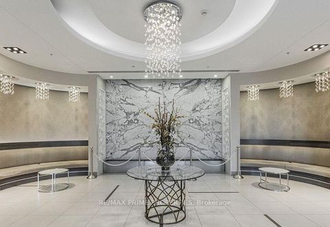 Photo 8 at 205 - 85 North Park Road, Beverley Glen, Vaughan