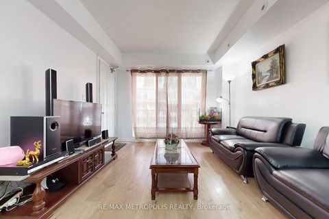Photo 2 at 2025 - 3043 Finch Avenue W, Humbermede, Toronto