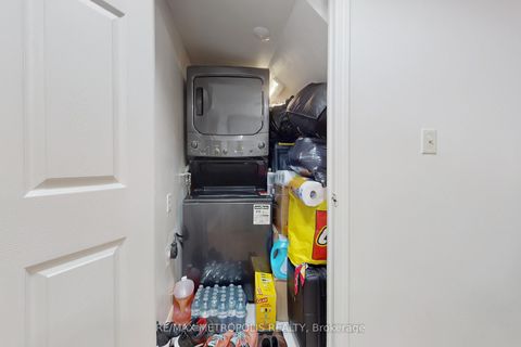 Photo 19 at 2025 - 3043 Finch Avenue W, Humbermede, Toronto